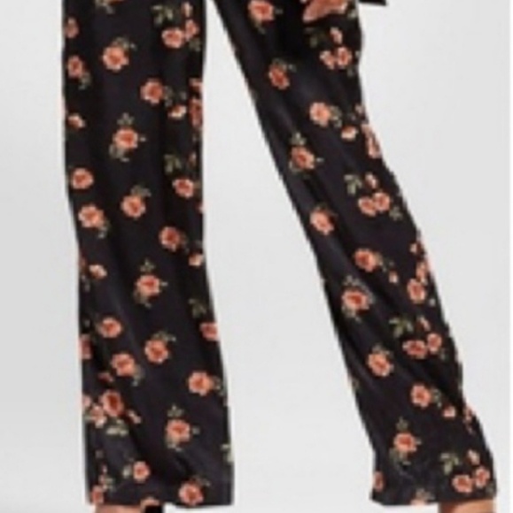 xihilration XXL Black Rose with Pockets Jumpsuit - Picture 4 of 8